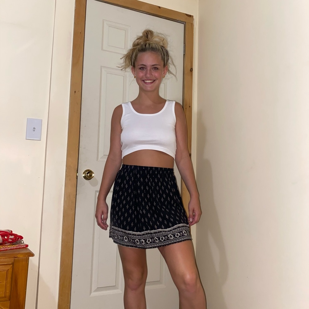 Hollister skirt